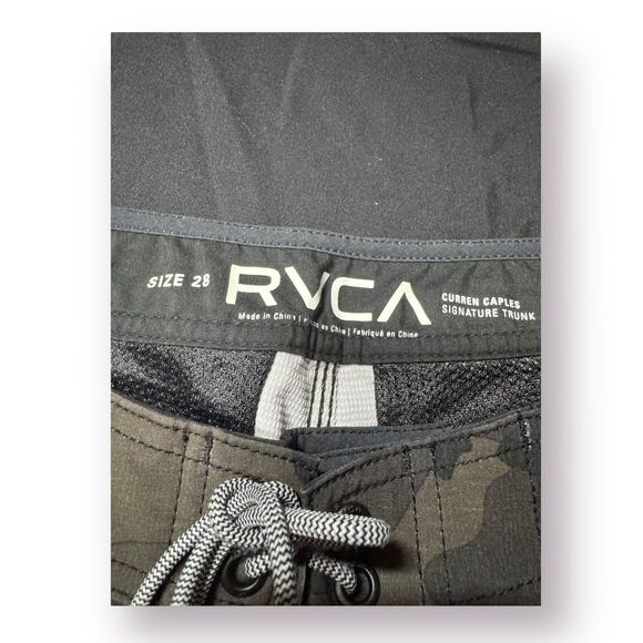 RVCA Brown Camo Board Shorts‎ Size 28" Swim Trunks Retro Beach Shorts Y2K - Picture 3 of 3